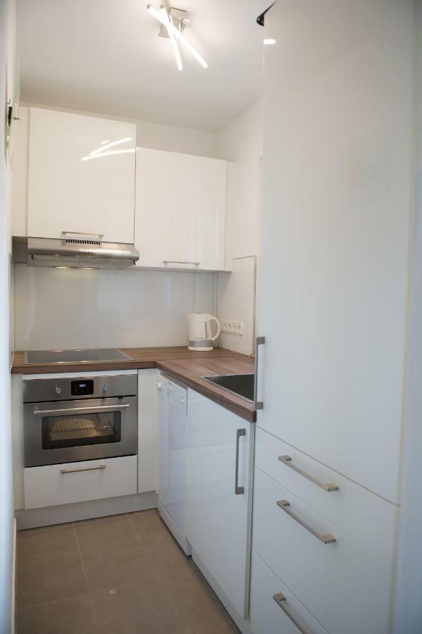 Apartmen Relax 200 M T Beach Lejlighed Rovinj Eksteriør billede