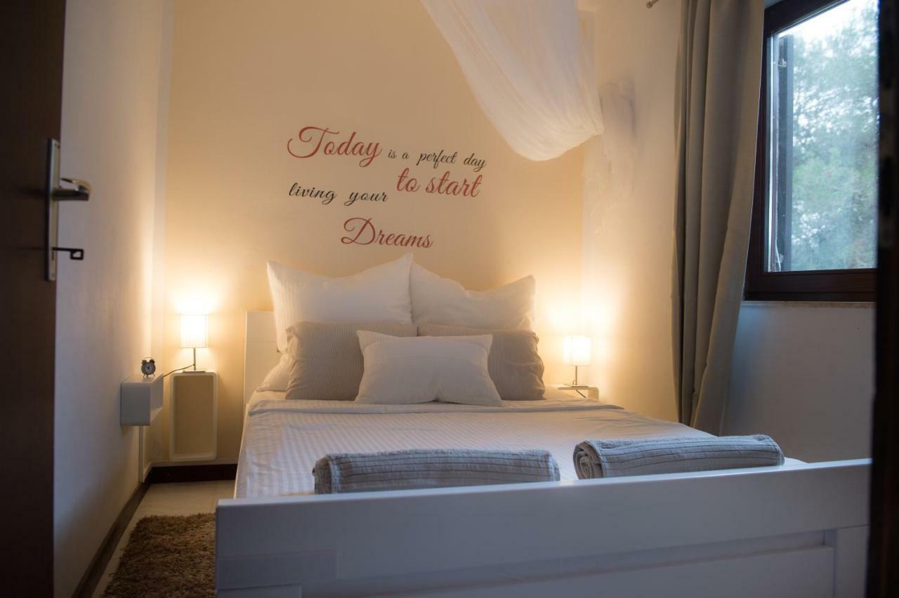 Apartmen Relax 200 M T Beach Lejlighed Rovinj Eksteriør billede